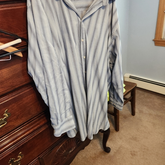 4xl Casual Shirts. - Picture 3 of 7